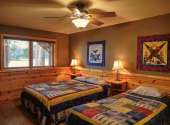 cabin-3-bedroom-2-lower-1