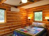 1_Cabin-8-Master-Bed-3