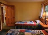 cabin-9-bedroom-lower-3
