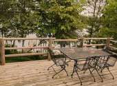 cabin-9-patio-table